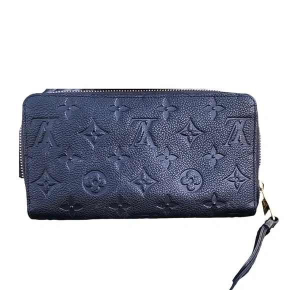 LOUIS VUITTON EMPREINTE LONG WALLET - Picture 2 of 6